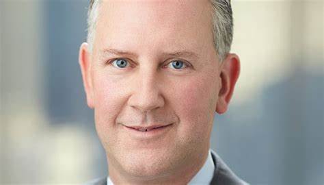 AIG profit plunges 71% in Q1 2025