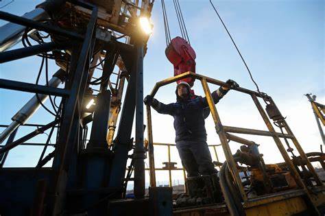 Morning Bid: Oil contained as Mideast war rages