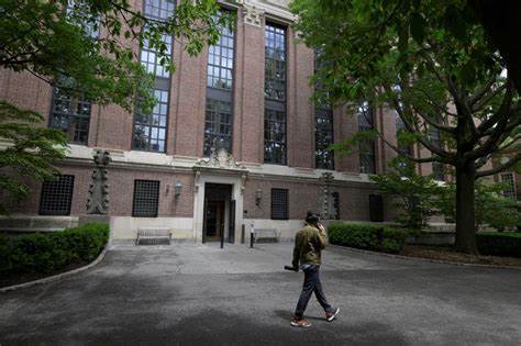 U.S. says it will start revoking visas for Chinese students