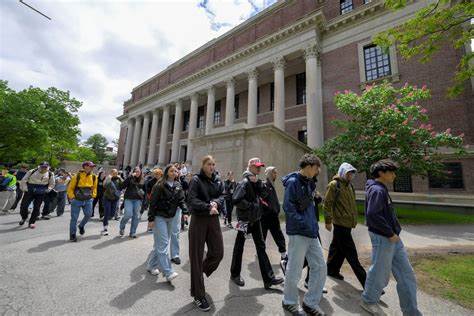 Trump considers giving $3B of Harvard's grants to trade schools