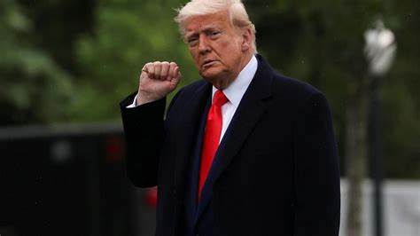Trump hosts gala for memecoin buyers despite corruption concerns