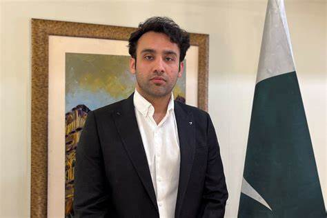 Pakistan turns to bitcoin miners, AI data centers to use surplus power