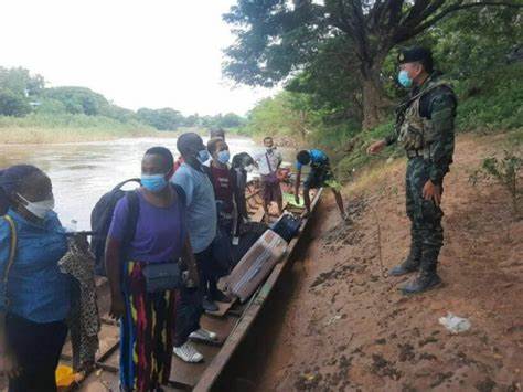 Thailand will cut power to Myanmar border to stop 'scam centres' run by gangs - ABC News