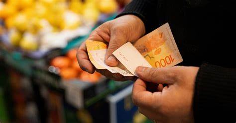 In Argentina, reserves build-up stalls as dollars exit