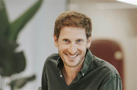 British fintech champion delivers ‘devastating’ blow to London