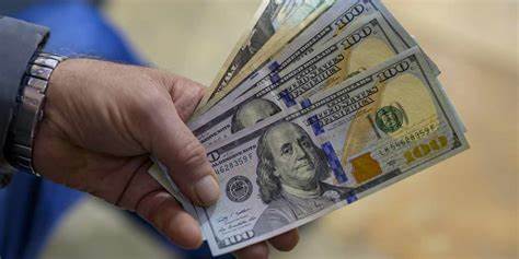 Dollar’s Slump Is Worst Since 1980s. Don’t Expect a Quick Rebound