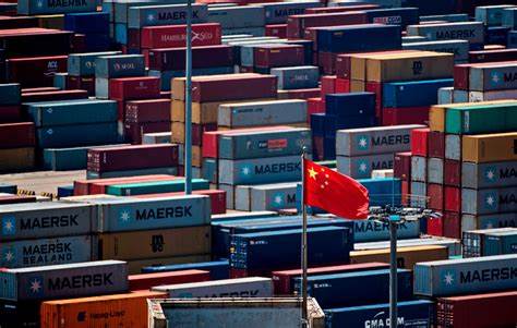 Bitcoin unsure as recession looms, US-China tariff talks kick off
