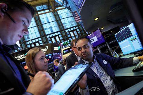 Gecina downgraded to Neutral from Buy at Goldman Sachs