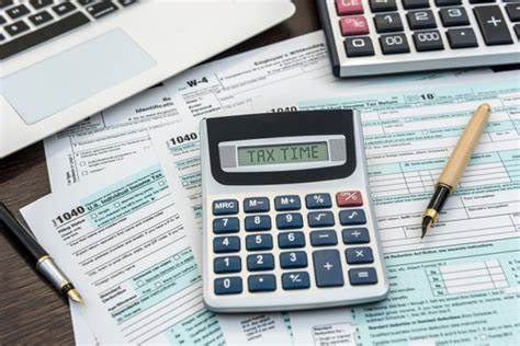I’m a Tax Accountant: Here Are the 5 Best Ways To Get an Extra $2K Back Next Year