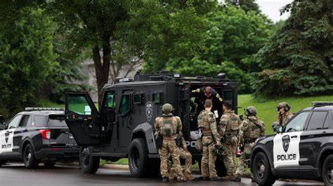Minnesota lawmakers "targeted" in shooting that killed Melissa Hortman
