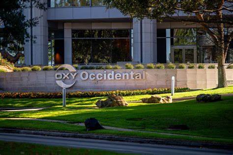 Occidental’s CEO Wants Berkshire to Buy the Company. That Could Renew Talk of Deal