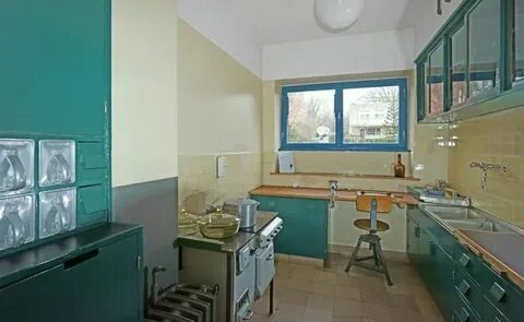The "Frankfurt Kitchen