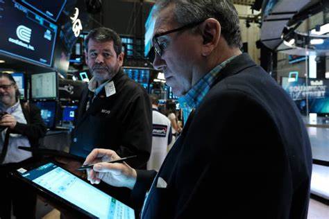 Treasury Yields Hold Higher After Jobs Report Gains