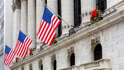 Dow Jones Futures Slide On U.S. Credit Downgrade; Apple, Nvidia, Tesla Sell Off