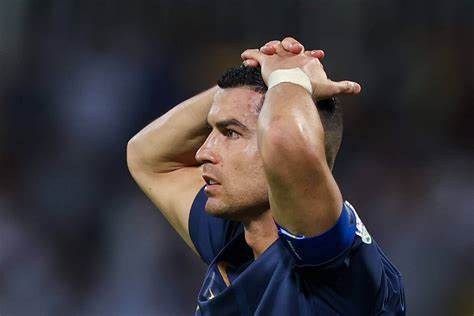 Warum Cristiano Ronaldo in einer 1-Milliarden-Dollar-Klage von Leuten verklagt wird, die seine NFTs gekauft haben – The Athletic
