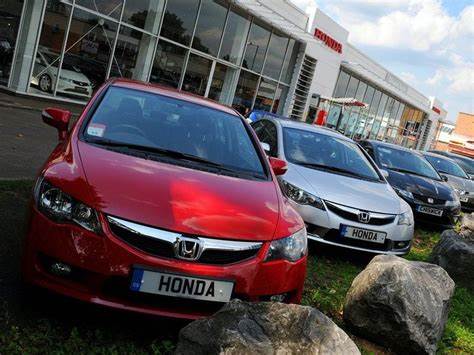 Coronavirus: Keeping car showrooms shut costs UK government £61m a day - Yahoo Finance UK