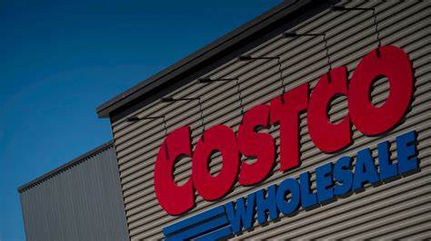 Costco controller passes the torch after near-decade tenure