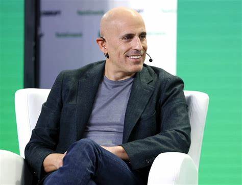 Billionaire Marc Lore's $7B Food Startup Wonder, Backed By Google Ventures, Eyes 2028 IPO With $5B Revenue Goal And AI-Powered Superapp Plans