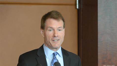 Bitcoin evangelist Michael Saylor has made $370 million from MicroStrategy stock sales this year - CNBC