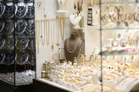 Gold price steadies amid US-China trade deal hopes