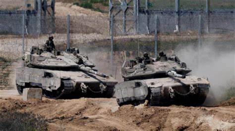 Jeremy Bowen: Netanyahu's plan for Gaza risks dividing Israel, horrifying world