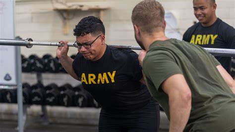 Army cuts athletic trainers from fitness teams, with medics to take up Slack