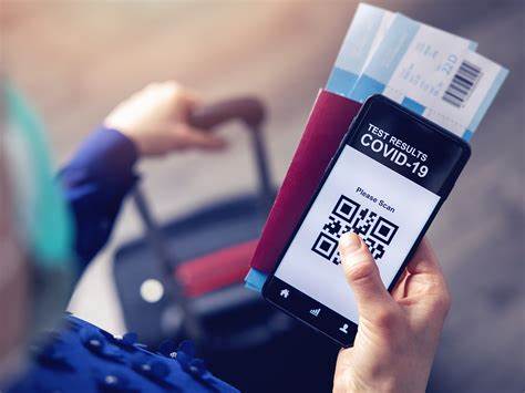 Fake Covid passports and PCR tests: The scams behind the lucrative business - EL PAÍS USA