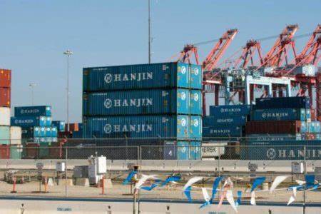 Maersk shares jump as US port strike looms, boosting rates - The Economic Times