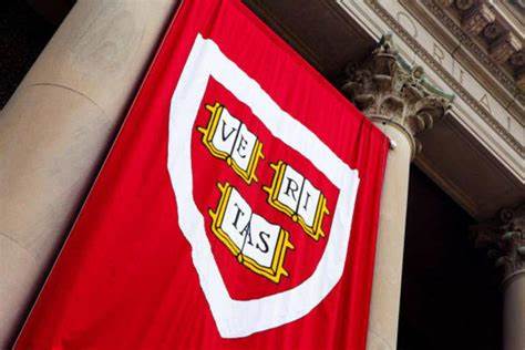 MIT Joins Deluge of Colleges Selling Bonds Amid Funding Threats