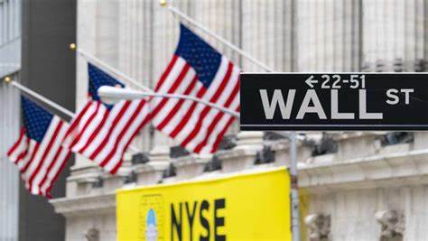 Dow Jones Rises Ahead Of GDP, Jobs Data; Nvidia Partner Super Micro Plunges On Earnings