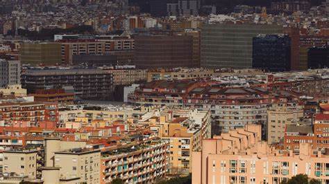 Spain Orders Airbnb to Take Down 66,000 Rental Listings