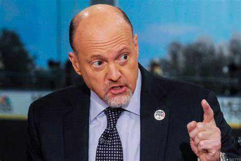 Jim Cramer Backs Intel (INTC): “Lip-Bu Tan is the Real Deal… He’s Going to Save this Company
