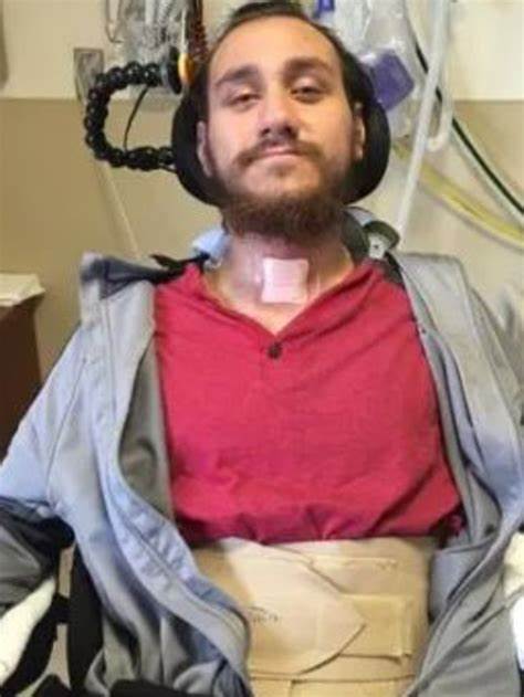 Mr. Smith Gets a Neuralink Brain Implant [video]