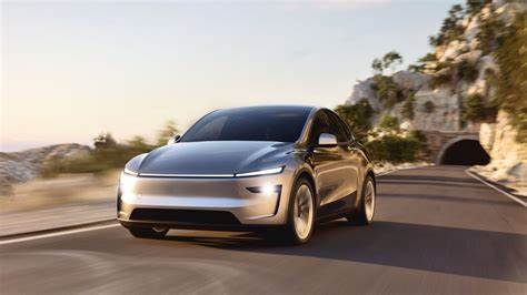 Driverless Teslas Hit the Streets—Analyst Sees More Upside for Tesla (TSLA)