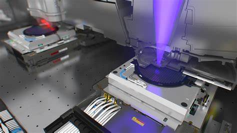 ASML's Breakthrough 3-Pulse EUV Light Source [video]