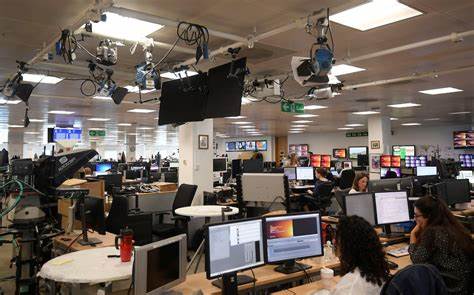 Thomson Reuters maintains 2025 financial forecasts amid economic turmoil