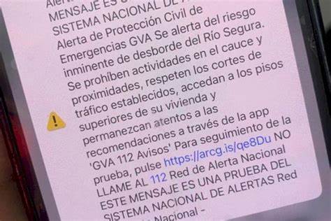 Phone networks down across Spain with emergency services out of contact