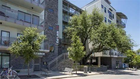 Mesirow raises $1.2B for value-add apartments