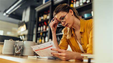 5 Key Signs You’re in Financial Fight or Flight Mode, According to Dasha Kennedy