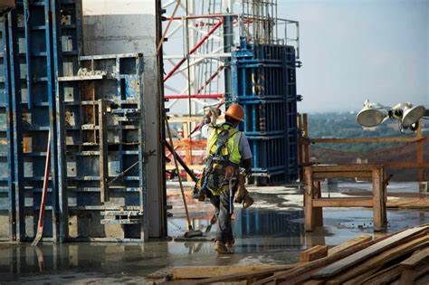 CRH Stock Falls Despite Solid Earnings. Nothing Bad Has Happened—Yet