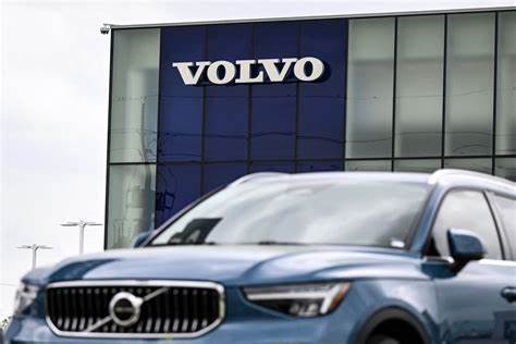 Volvo Cars to slash 3,000 jobs in white-collar cutback