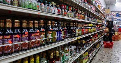 Lower food prices tame US consumer inflation in April, tariffs squeeze awaited