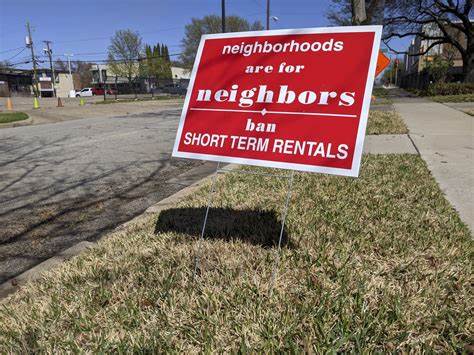 Texas city sees a short-term rental shakeup. Who stands to win and who could lose from the move