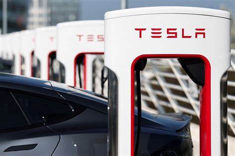 Tesla seeks to guard crash data from public disclosure