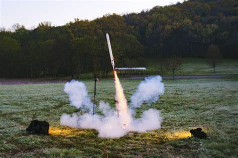 Landing a Model Rocket [video]