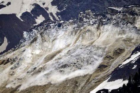 Glacier collapse partly destroys Swiss village, one person missing