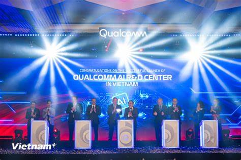 Qualcomm Launches AI R&D Center in Vietnam to Advance Generative, Agentic AI Solutions