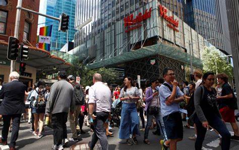 Australia's core inflation slows to 3-year low in Q1, supports May rate cut