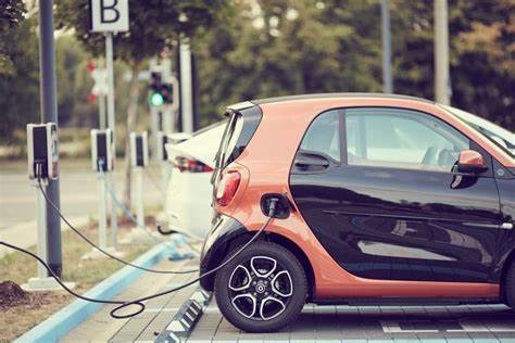 Die Absurdität der Elektrofahrzeugwende
