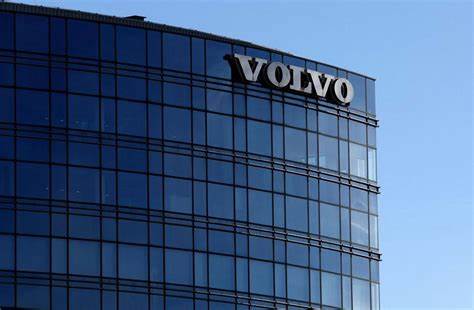 Volvo to cut 3k jobs in restructuring